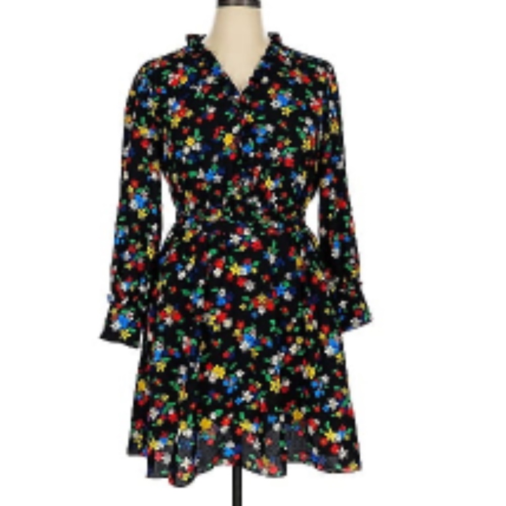 Spring close out sale! Kate Spade black floral dress in EUC
